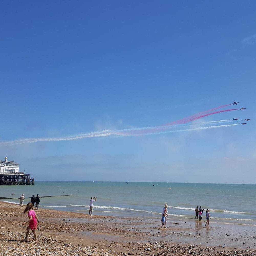 Eastbourne beach-pier-red arrows
